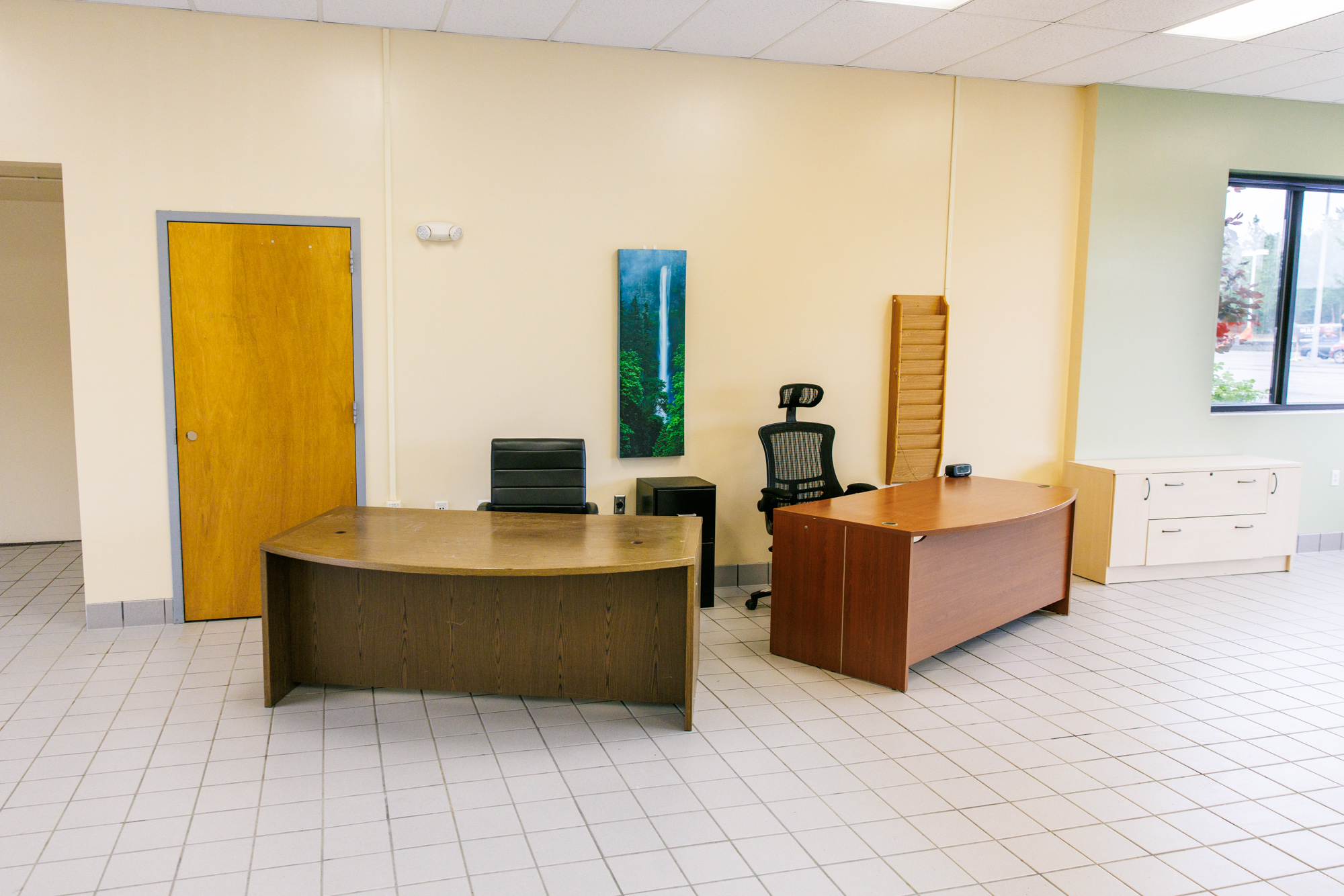 Executive Office & Ceramic Tile